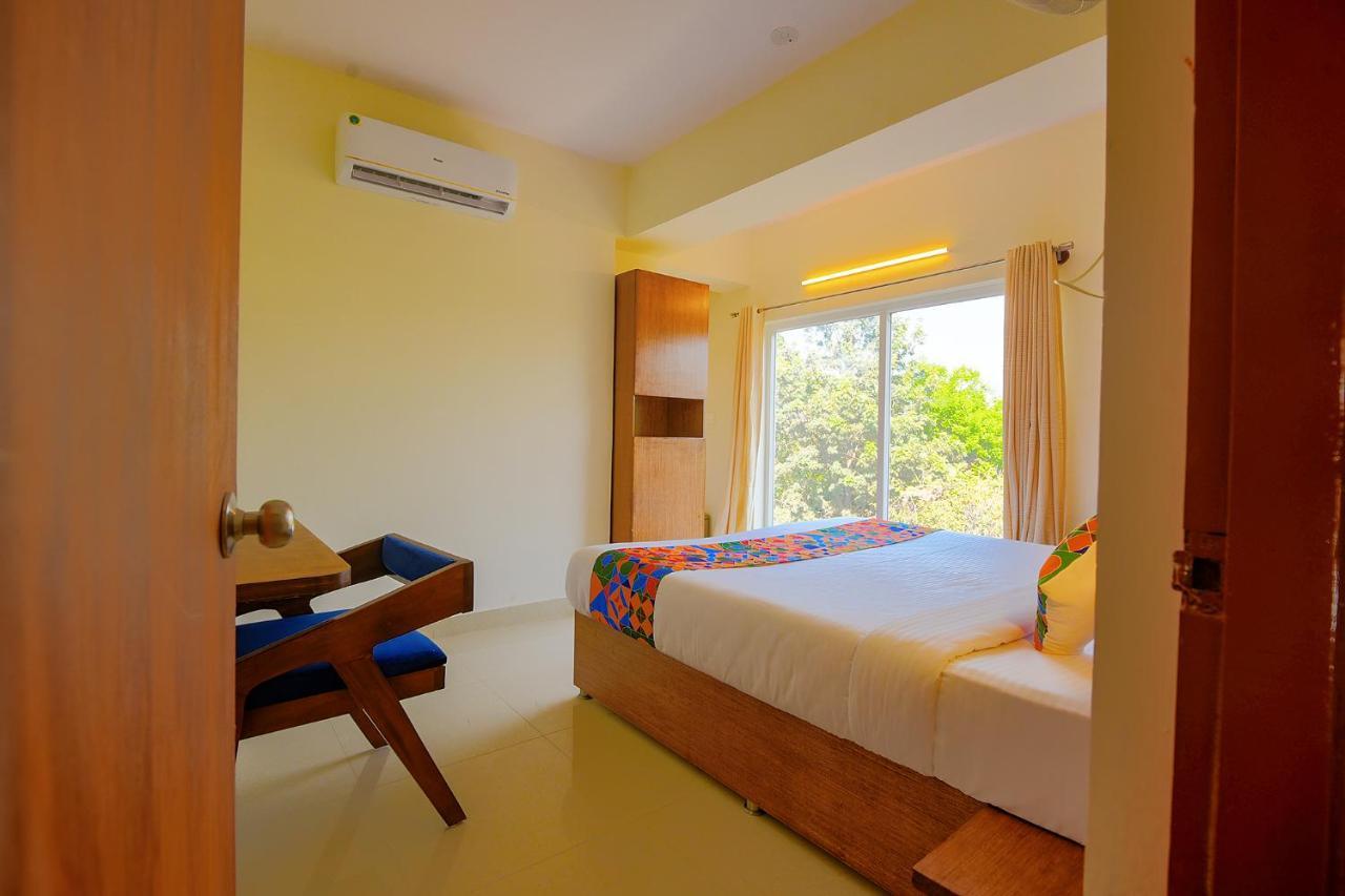 Fabhotel Gr Lake View - Btm Layout Bangalore Ngoại thất bức ảnh